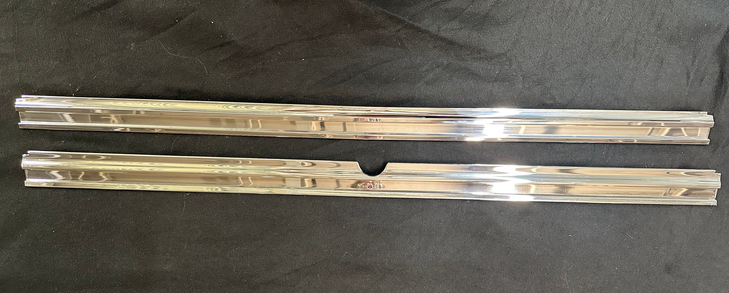1968-1969 MERCURY CYCLONE UPPER AND LOWER TAIL LIGHT PANEL MOLDINGS