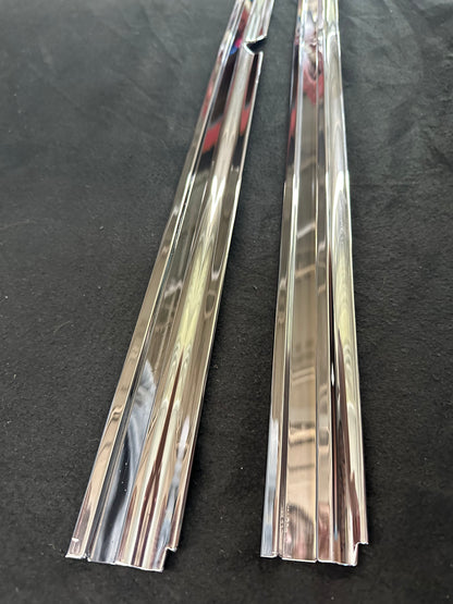 1968-1969 MERCURY CYCLONE UPPER AND LOWER TAIL LIGHT PANEL MOLDINGS