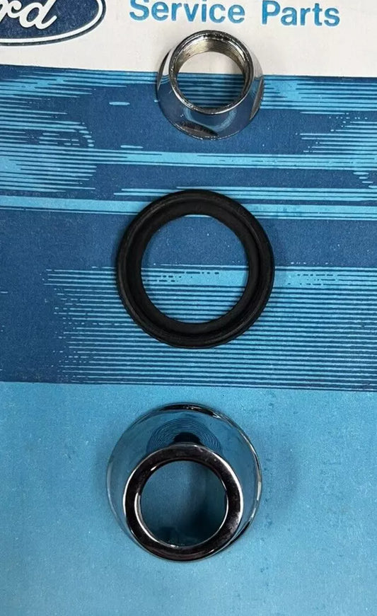NOS 1967-1968 FORD COUGAR ANTENNA BEZEL KIT